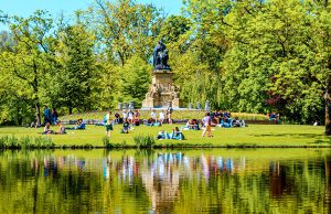 Amsterdam’da Yapmanız Gereken 10 Şey Vondelpark